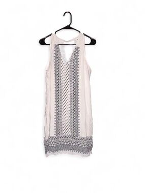 Old Navy Cream Sleeveless Dress